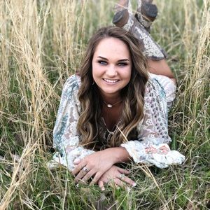 Meet your Posher, Sage